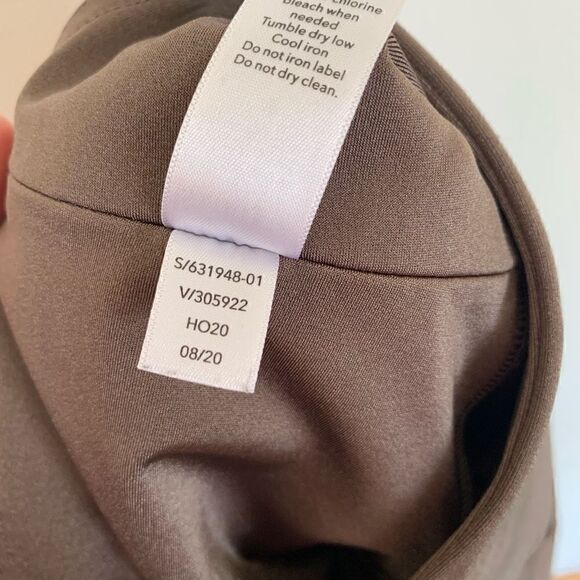 Athleta Elation Shine Tight in Coffee House - Picture 8 of 8